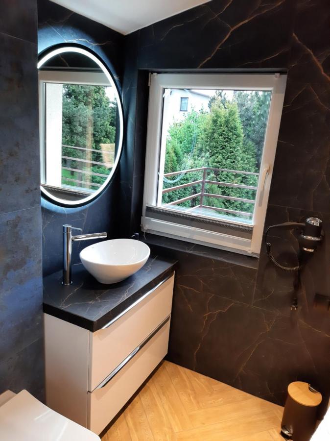 Apartament Willa Pod Sosnami Zator Przeciszow Bagian luar foto