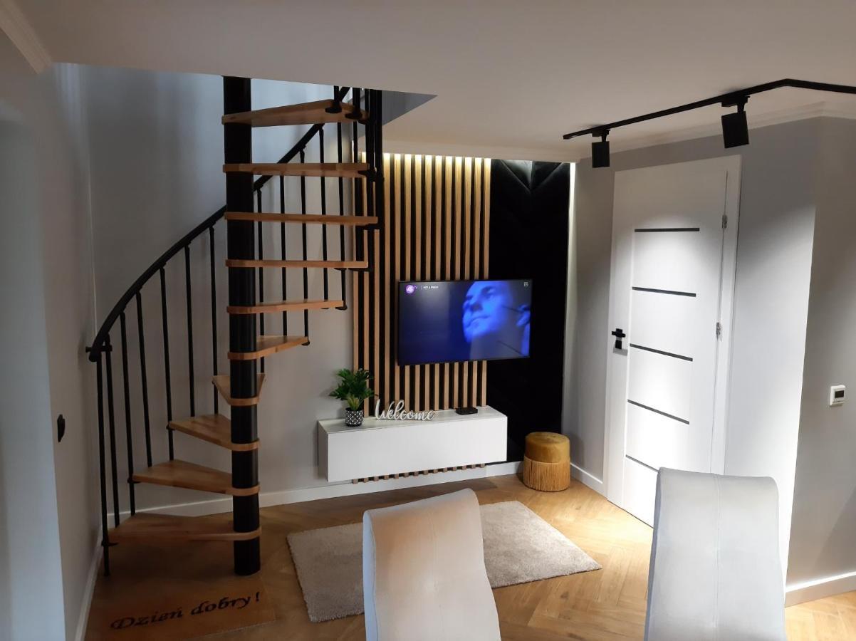 Apartament Willa Pod Sosnami Zator Przeciszow Bagian luar foto