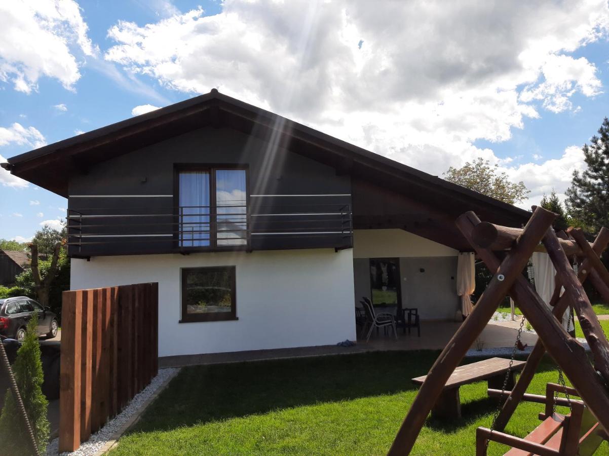 Apartament Willa Pod Sosnami Zator Przeciszow Bagian luar foto