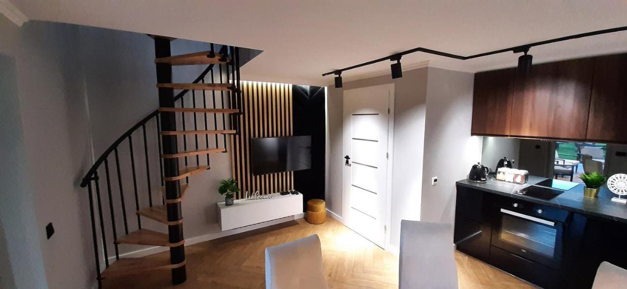 Apartament Willa Pod Sosnami Zator Przeciszow Bagian luar foto